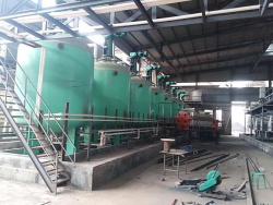 中太16吨搪瓷反应釜安装